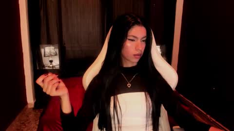  P A M  online show from March 29, 4:34 am