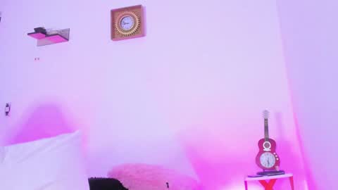 Pammela Smith online show from January 13, 1:45 am