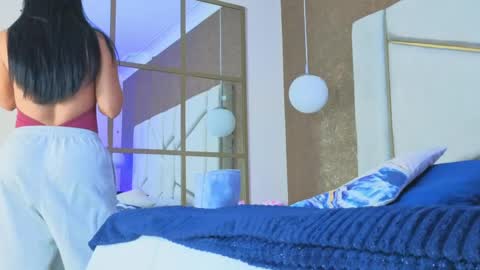 pamplemusa_ online show from April 20, 11:24 am