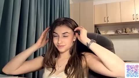 Lia online show from June 21, 5:48 pm