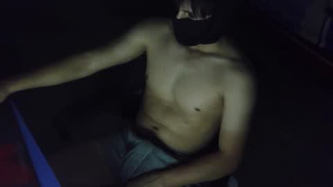 panda_boyt21 online show from November 18, 7:02 am