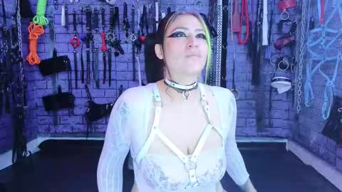 PandoraNez online show from February 28, 6:25 am