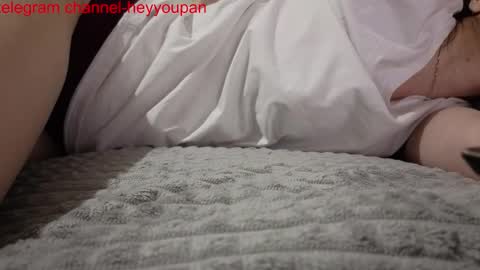 Snapshot of pandorawithlove chatting on December 13, 7:53 pm pandorawithlove online show from December 13, 7:53 pm