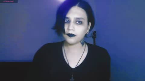 In bio online show from June 30, 11:39 pm