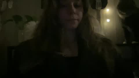 Pantiesofthefae online show from May 21, 9:49 am