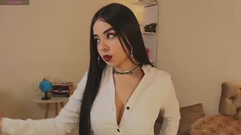 Snapshot of pao2c_ chatting on August 5, 9:17 pm PAOLA IM INDEPENDENT MODEL online show from August 5, 9:17 pm