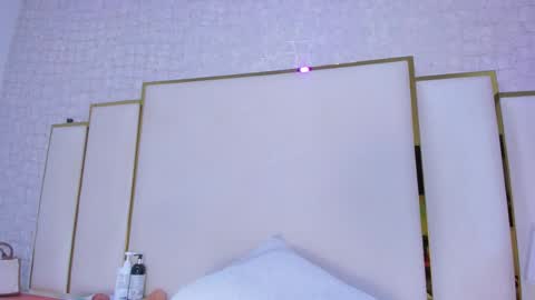 Paola  online show from December 18, 11:16 am