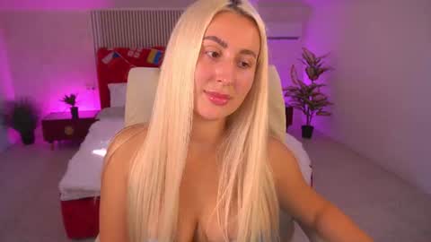Lia online show from July 19, 1:48 pm