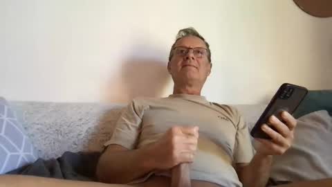papa_show online show from November 4, 10:03 am