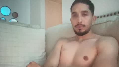 papicubano_guapo23cm online show from June 4, 11:05 am