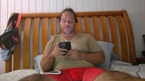 PapiiPR185 online show from February 3, 8:41 am