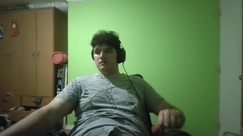Snapshot of papitowilly999 chatting on May 9, 10:15 pm Papito online show from May 9, 10:15 pm