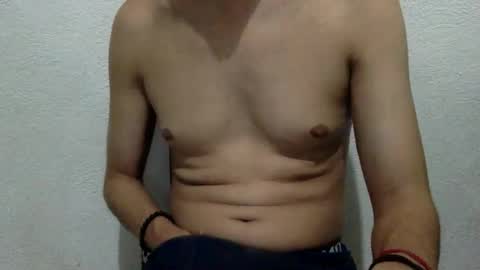 papy_dani33 online show from April 7, 5:52 am