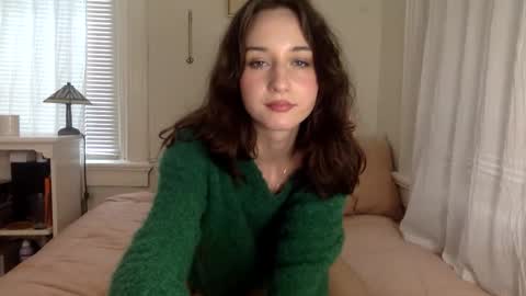 Snapshot of paradise_james chatting on March 3, 8:48 pm Paradise online show from March 3, 8:48 pm