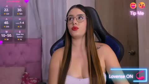 Snapshot of parisshayk chatting on June 20, 6:00 pm Paris online show from June 20, 6:00 pm