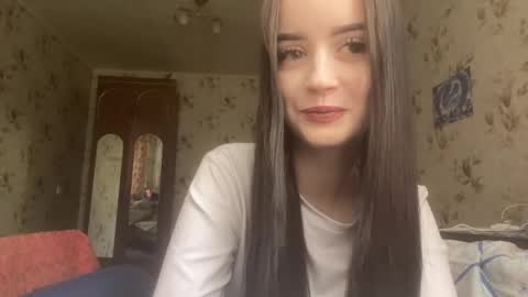 Milana online show from May 7, 1:38 pm