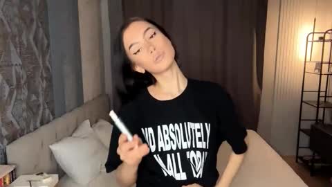 Stacy online show from March 16, 1:15 pm