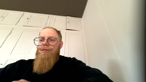 Snapshot of pascalkayxx chatting on March 4, 3:40 pm Pascal online show from March 4, 3:40 pm