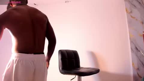 passion_black_ online show from March 21, 6:44 pm