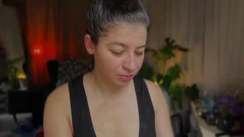 Call me Miss Alice Careful Passion Queen online show from October 6, 9:07 am