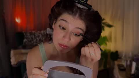 Call me Miss Alice Careful Passion Queen online show from October 18, 1:45 pm