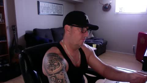 Snapshot of patmilll chatting on December 15, 6:04 pm patmilll online show from December 15, 6:04 pm