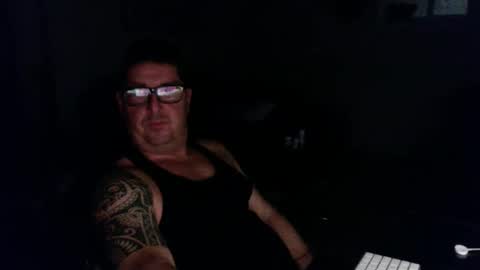 Snapshot of patmilll chatting on December 24, 1:27 am patmilll online show from December 24, 1:27 am