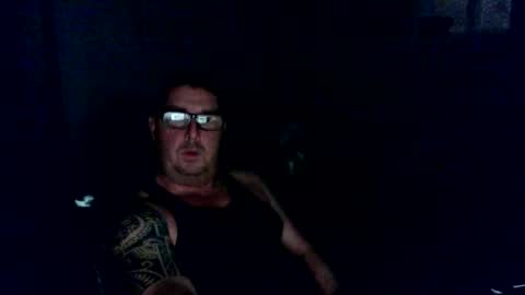 Snapshot of patmilll chatting on January 6, 2:15 am patmilll online show from January 6, 2:15 am