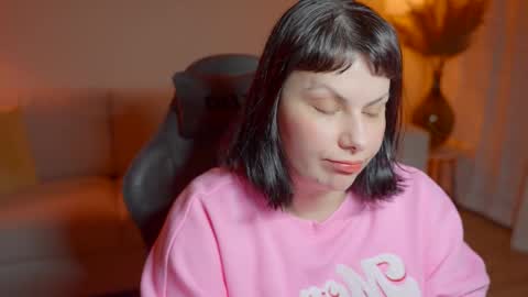 Patricia online show from February 14, 7:10 pm