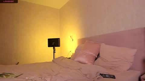 Patricia online show from February 7, 3:27 pm