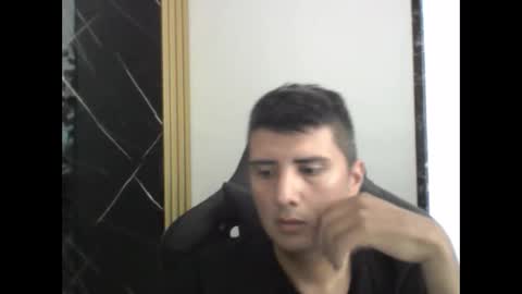 patrick935949 online show from April 22, 6:53 pm