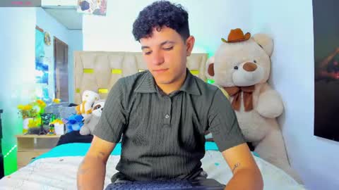 Patrick online show from July 19, 2:04 am