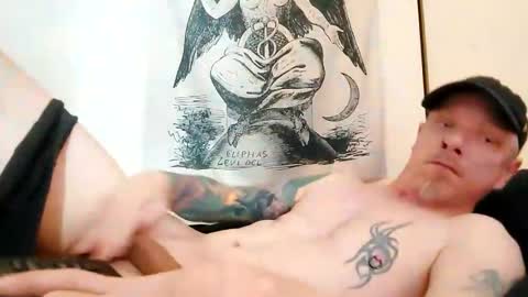 Snapshot of patrickgauvreau666 chatting on March 15, 4:35 pm Charles Tremblay online show from March 15, 4:35 pm