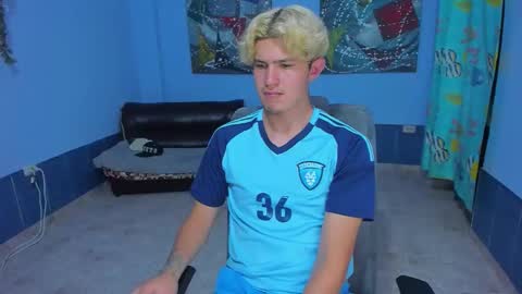 .... online show from October 25, 6:35 pm