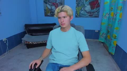 .... online show from November 4, 8:02 am