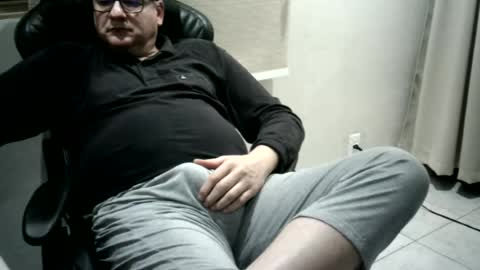 Snapshot of pattrom chatting on June 29, 12:39 am Patrom online show from June 29, 12:39 am