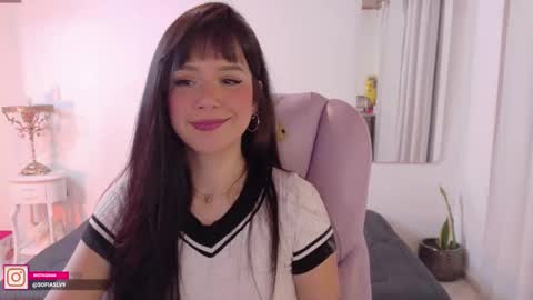 Sofa online show from March 18, 8:23 pm