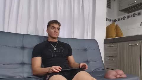 Paull George online show from October 10, 3:16 am