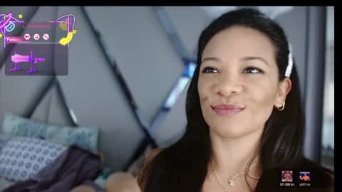 Paula online show from April 5, 10:18 pm