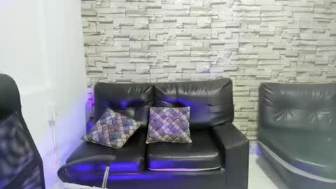 paula ross online show from March 27, 1:44 am