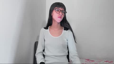   online show from January 9, 3:53 am