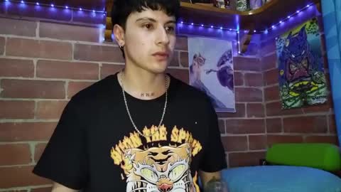 Paul DAmico online show from April 4, 8:17 pm