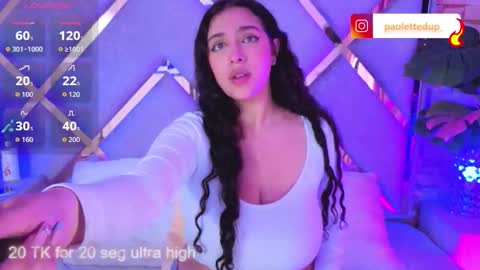 Snapshot of paulette_dupont_ chatting on January 6, 3:10 am paulette_dupont_ online show from January 6, 3:10 am