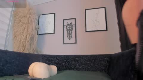 paulina_bennet online show from May 20, 3:13 am