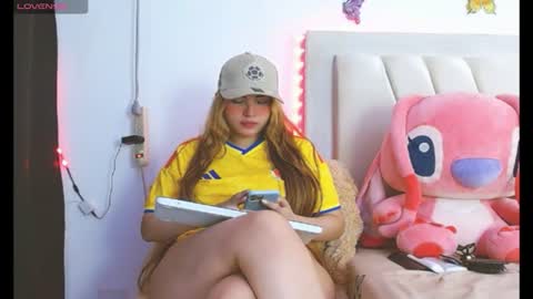 Pau online show from June 28, 5:13 am