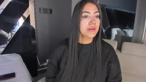 Snapshot of paulinaduarte_ chatting on July 6, 11:29 am Paulina online show from July 6, 11:29 am