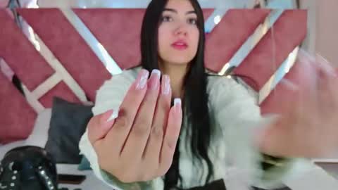 Snapshot of paulinaduarte_ chatting on July 13, 11:35 am Paulina online show from July 13, 11:35 am
