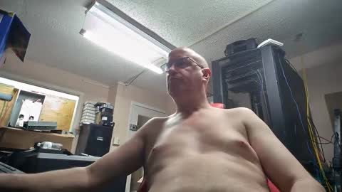 Paul online show from December 3, 6:26 am