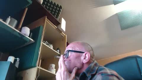 Snapshot of pc8474408 chatting on April 25, 6:16 pm pc8474408 online show from April 25, 6:16 pm