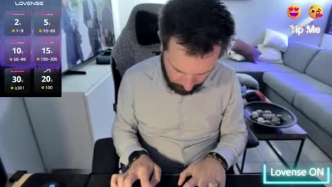 pc92160 online show from April 22, 7:15 pm